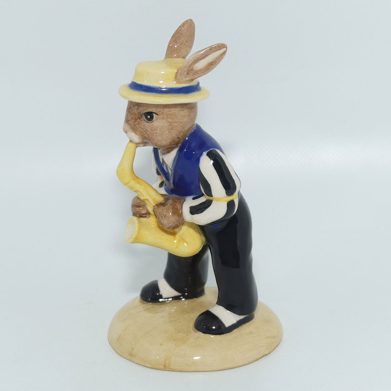 DB186 Royal Doulton Bunnykins Saxophone Player | LE482/2500 | figure only
