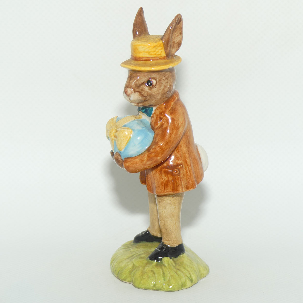 DB018 Royal Doulton Bunnykins Mr Bunnykins at the Easter Parade | no box