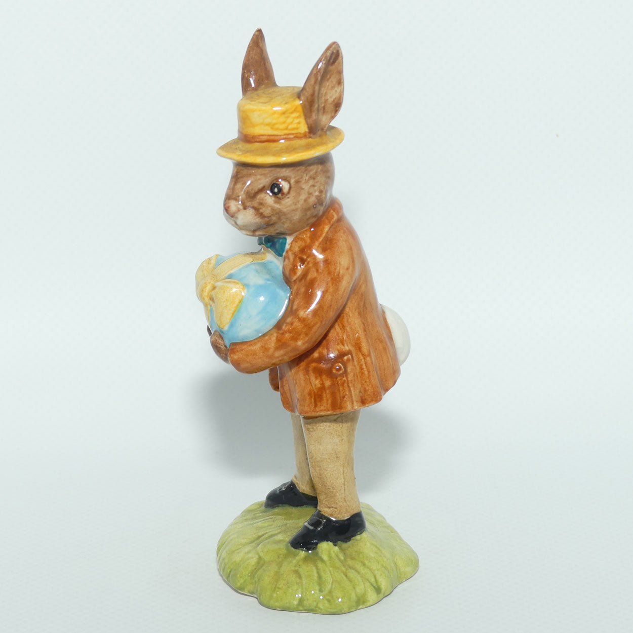 DB18 Royal Doulton Bunnykins Mr Bunnykins at the Easter Parade