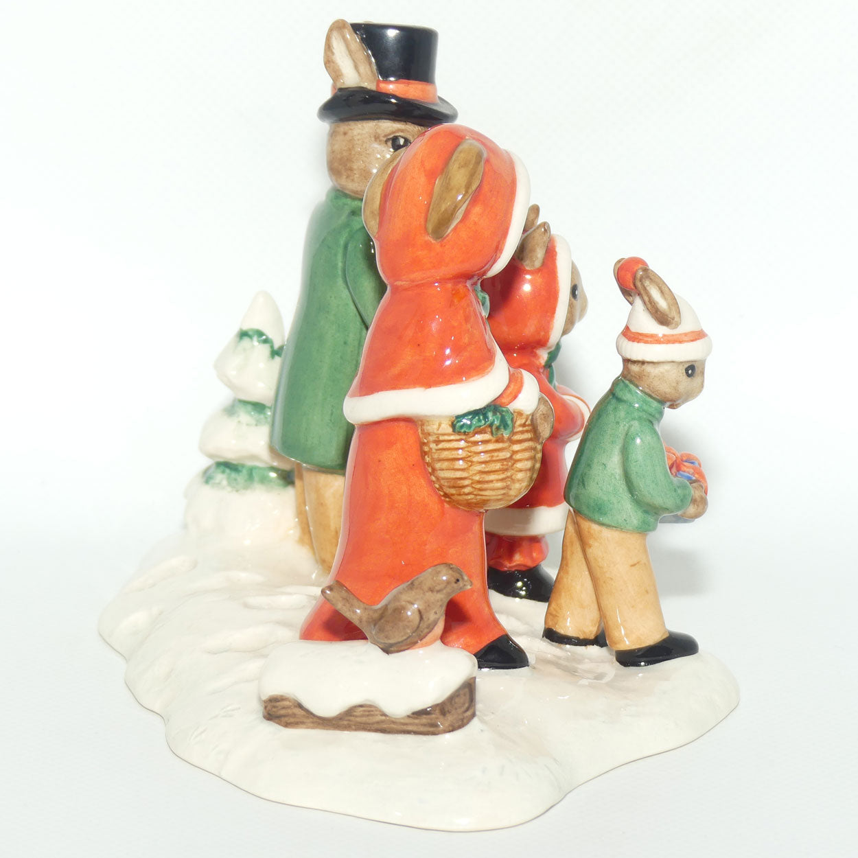 DB194 Royal Doulton Bunnykins Merry Christmas Tableau | Figure + Cert