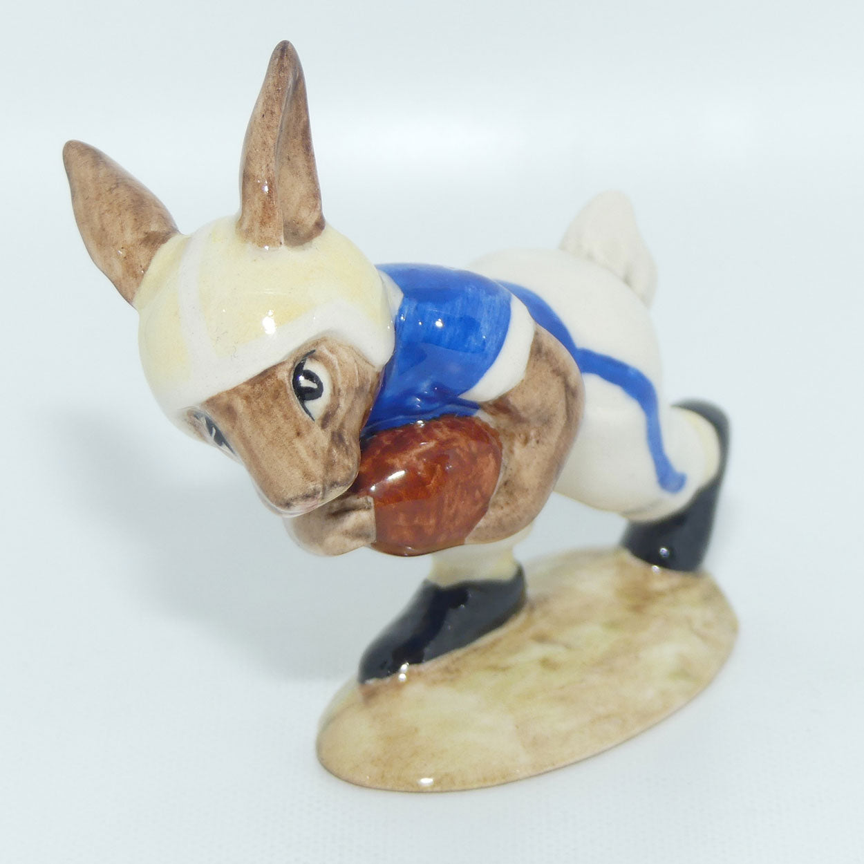 DB29A Royal Doulton Bunnykins Touchdown | figure only