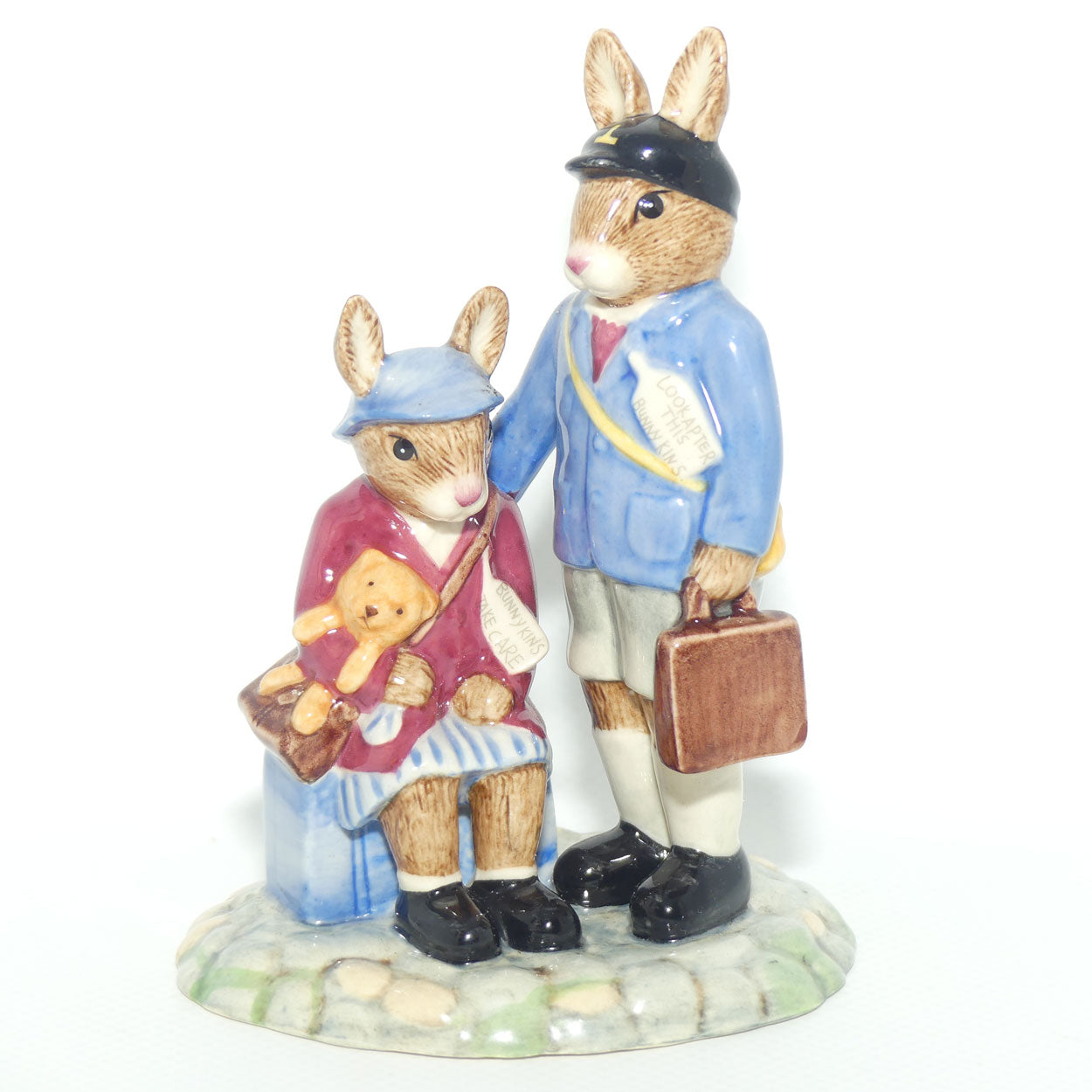 DB373 Royal Doulton Bunnykins World War II | Evacuees