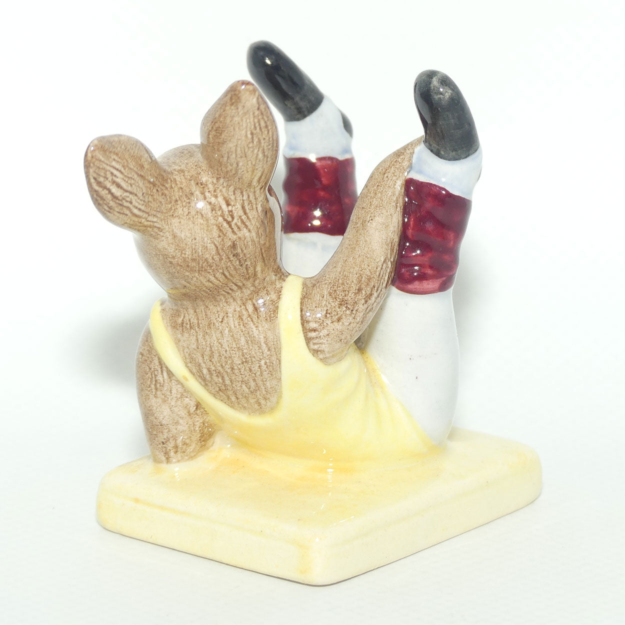 DB040 Royal Doulton Bunnykins Aerobic (no box)