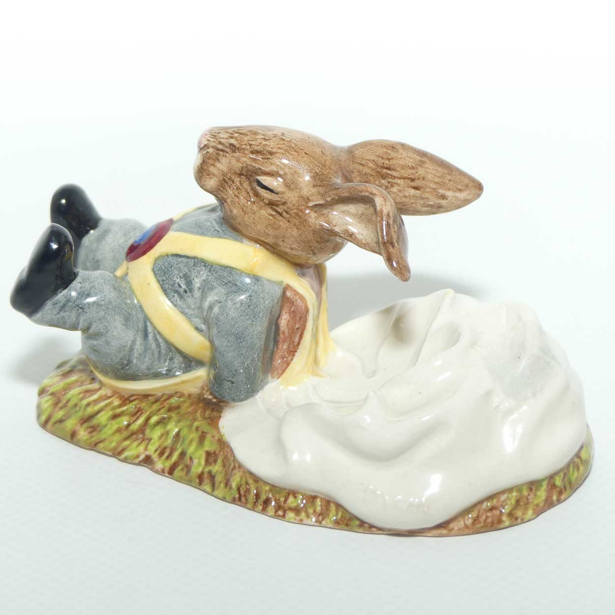 DB041 Royal Doulton Bunnykins Freefall | Light Grey | boxed