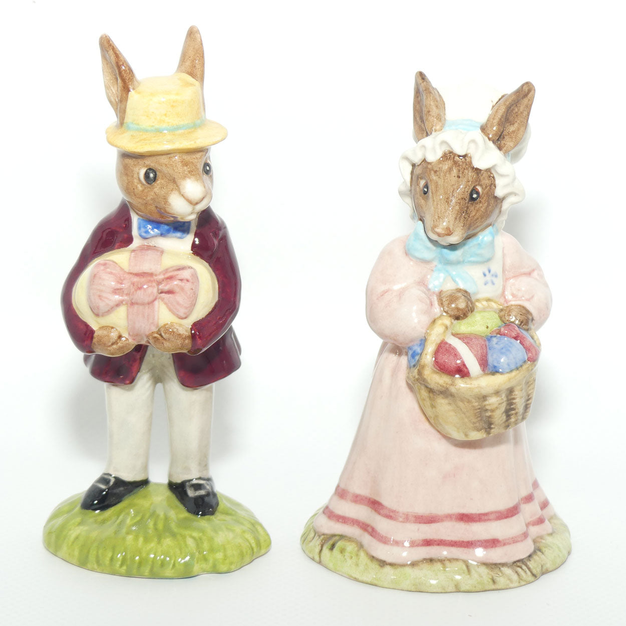 DB051 - 52 Royal Doulton Bunnykins Mr and Mrs Bunnykins at the Easter Parade