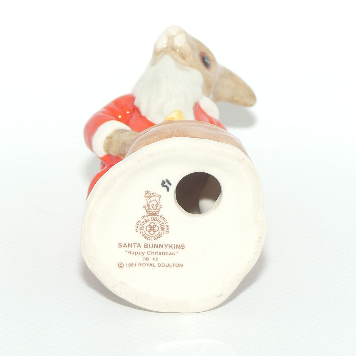 DB062 Royal Doulton Bunnykins Santa Bunnykins Christmas Tree Ornament