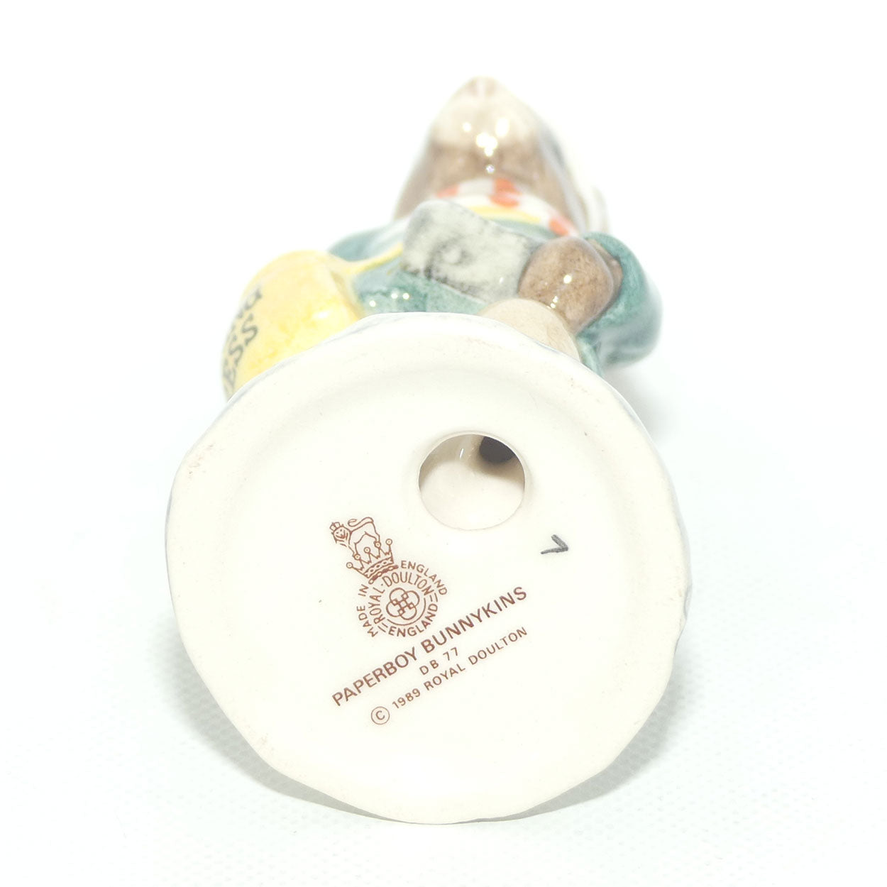 DB077 Royal Doulton Bunnykins Paperboy | no box