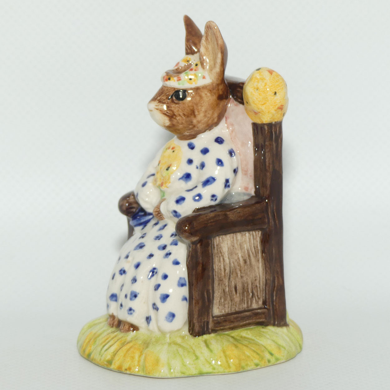 DB083 Royal Doulton Bunnykins Susan Bunnykins as Queen of the May | boxed | #1