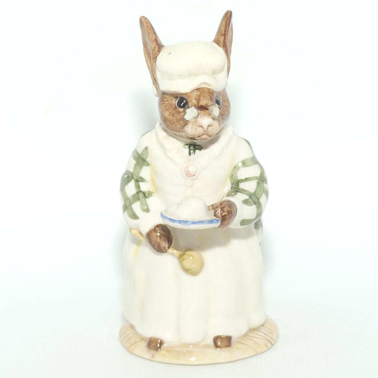 DB085 Royal Doulton Bunnykins Cook