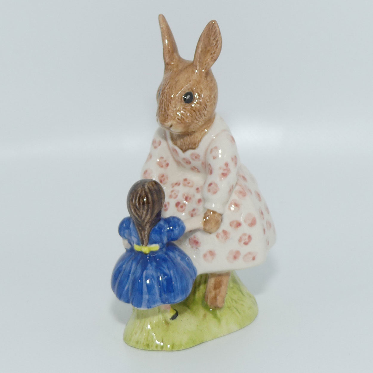 DB8 Royal Doulton Bunnykins Dollie Bunnykins Playtime | no box