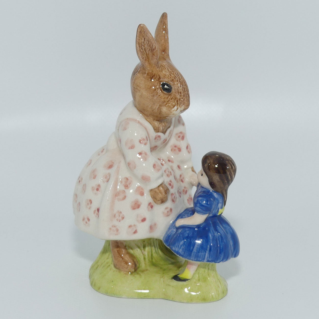 DB8 Royal Doulton Bunnykins Dollie Bunnykins Playtime | no box