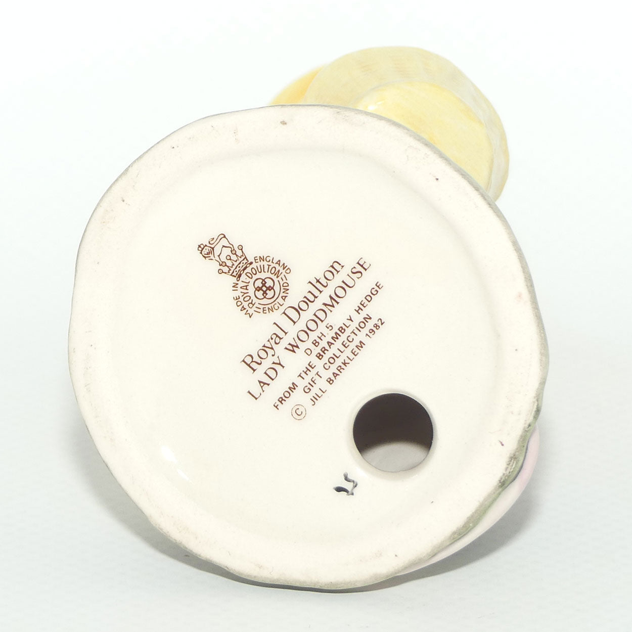 DBH05 Royal Doulton Brambly Hedge figure | Lady Woodmouse | Yellow Hat | Boxed #1