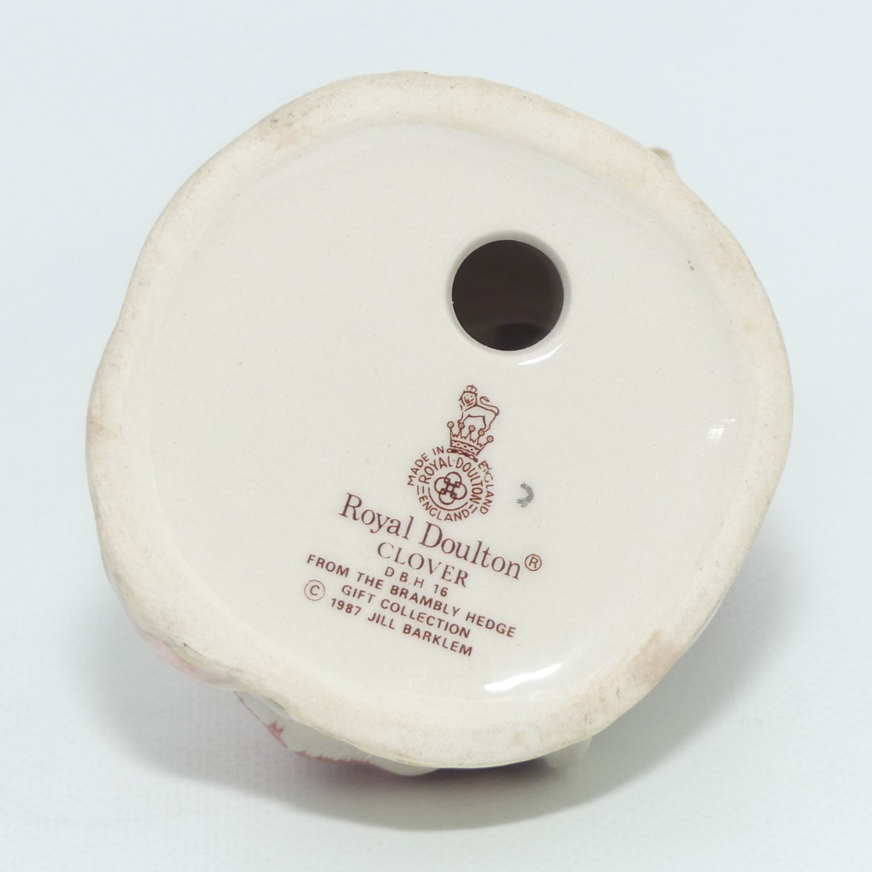 DBH16 Royal Doulton Brambly Hedge figure | Clover