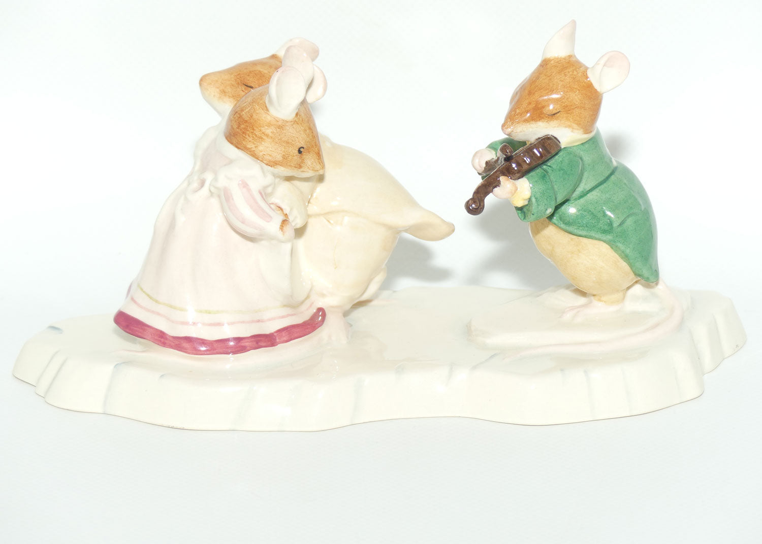 DBH30 Royal Doulton Brambly Hedge tableau figure | The Ice Ball | LE2551//3000 | signed + cert + box