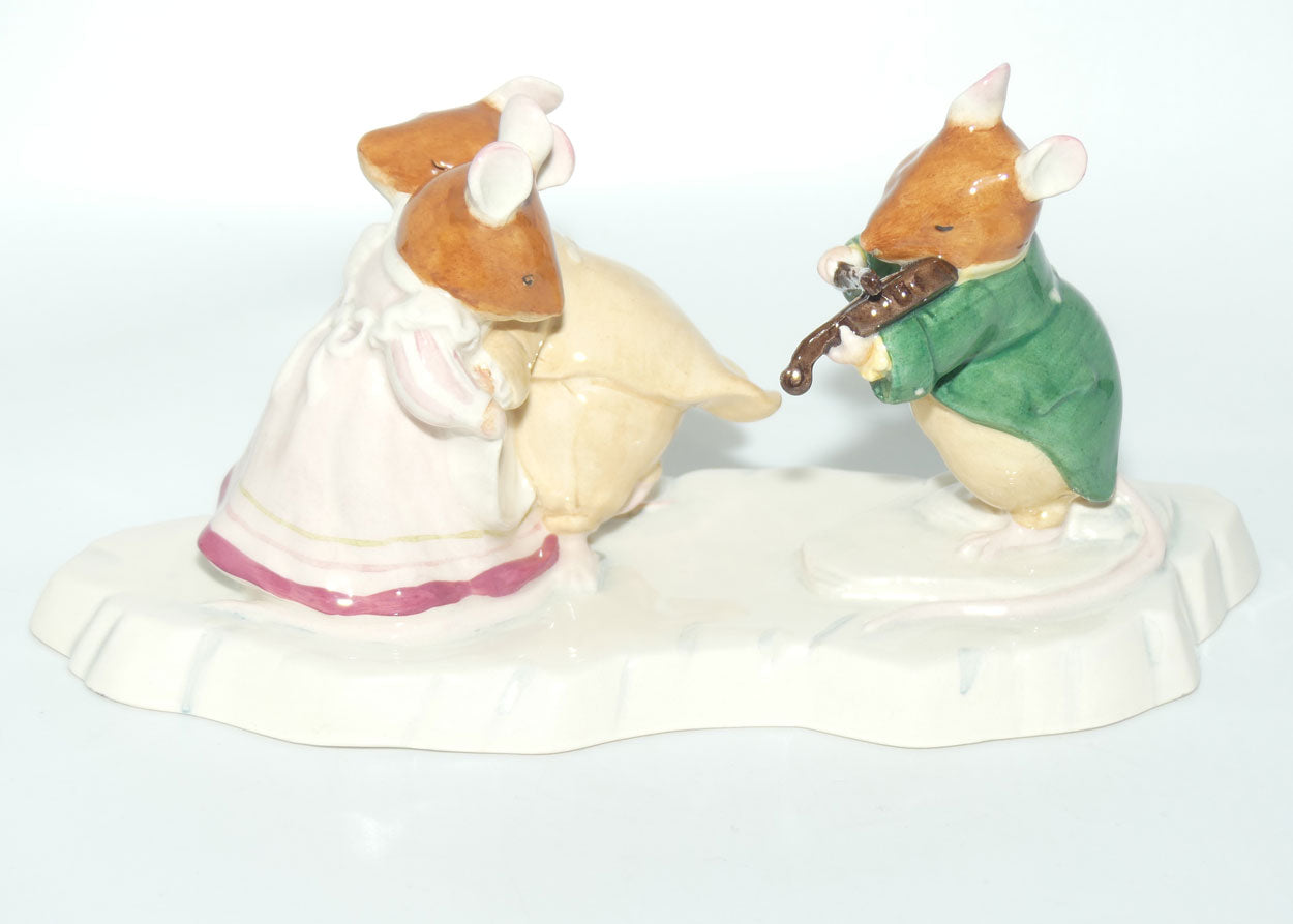 DBH30 Royal Doulton Brambly Hedge tableau figure | The Ice Ball | LE 1862/3000 | box + Cert