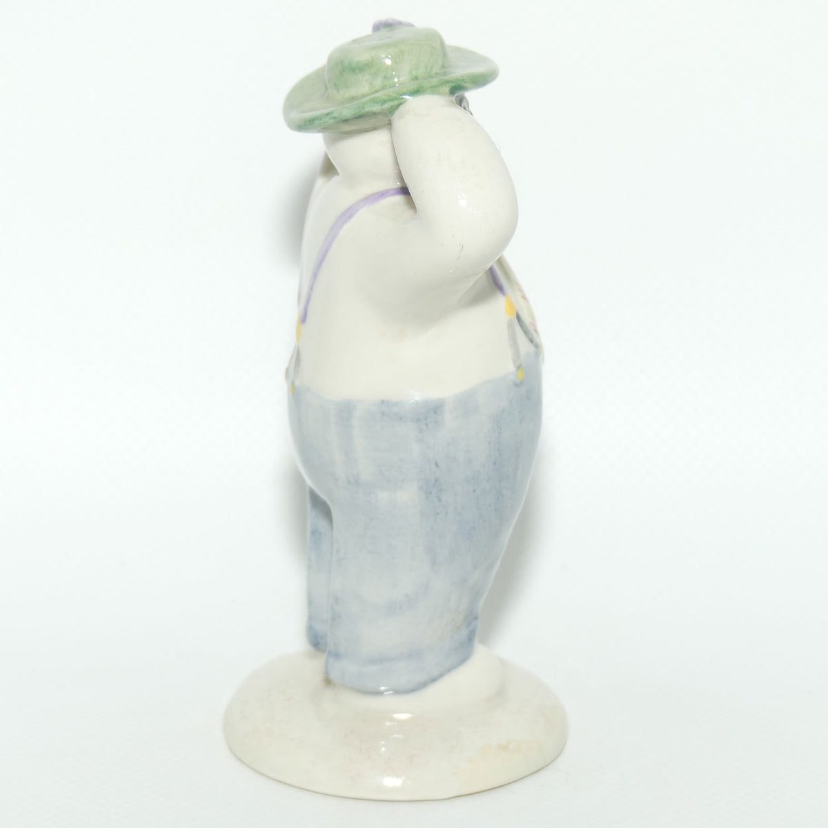 DS03 Royal Doulton Snowman figure Stylish Snowman