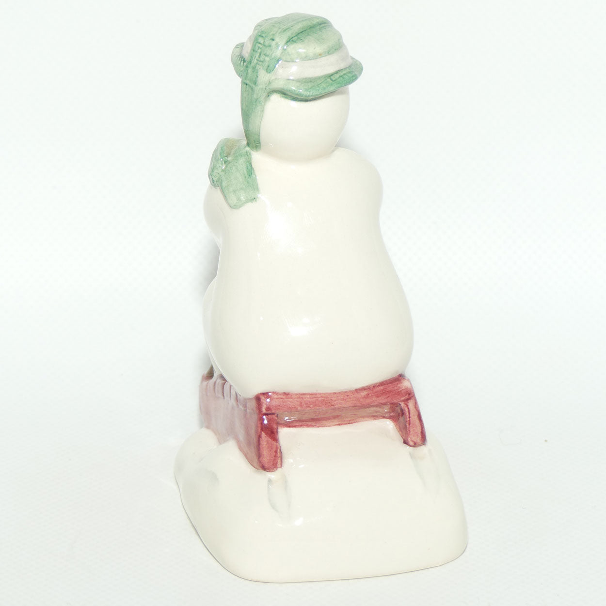 DS20 Royal Doulton Snowman figure The Snowman Toboganning