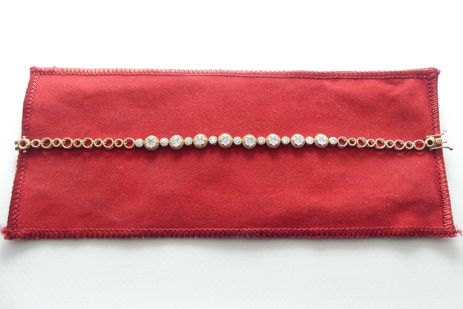 9ct Yellow Gold 65 stone Diamond Tennis bracelet | Total Diamond Weight 1ct