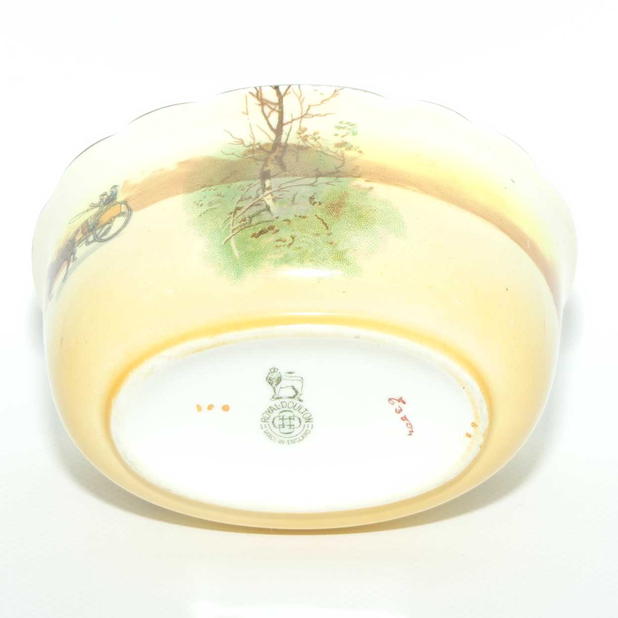 Royal Doulton Coaching Days milk jug and sugar bowl E3804 | Fancy Shape | Bone China