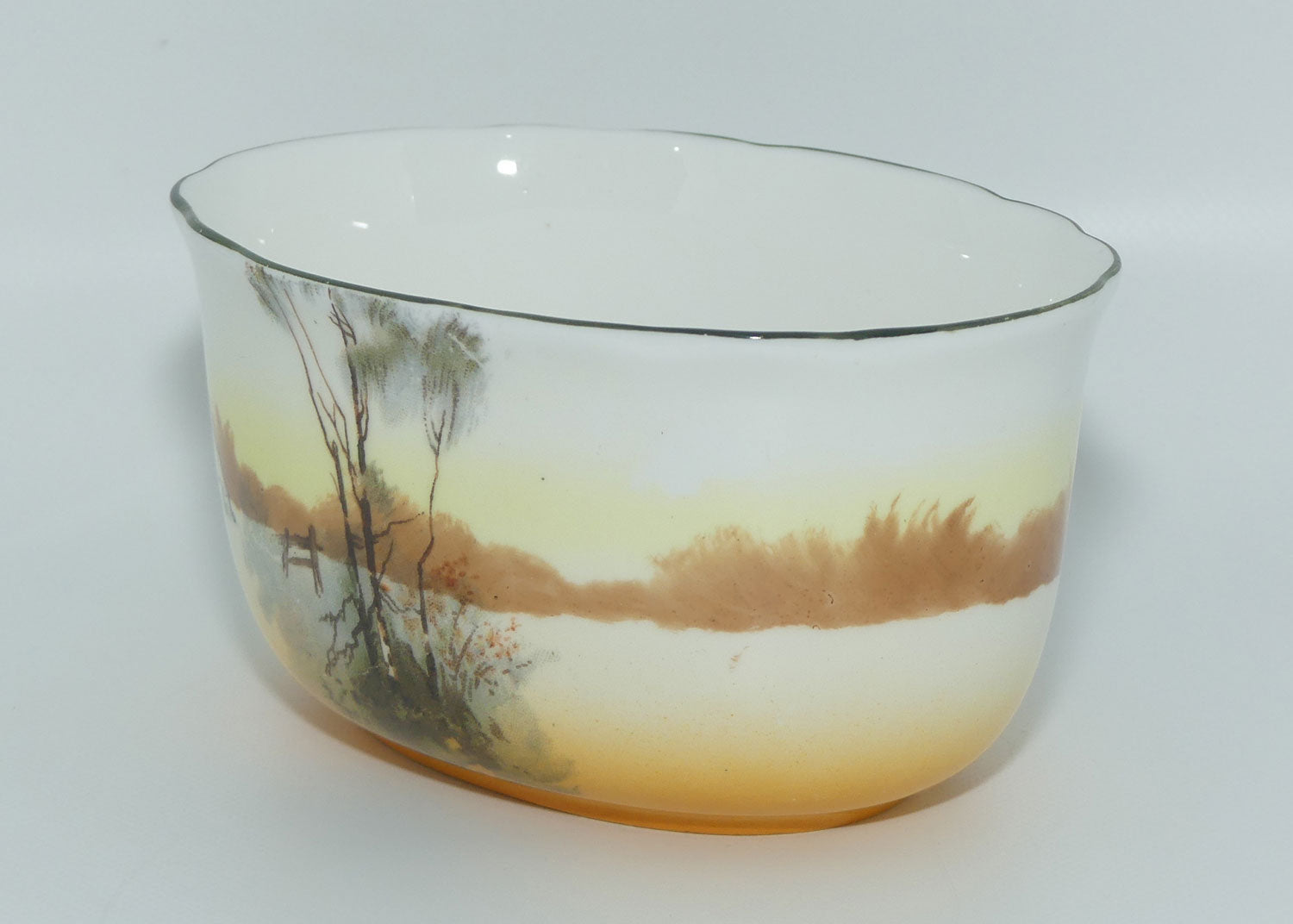 Royal Doulton Coaching Days oval sugar bowl | E3804