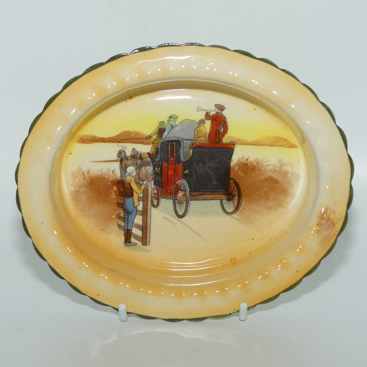 Royal Doulton Coaching Days oval dish E3804 | Man Opening gate for Coach