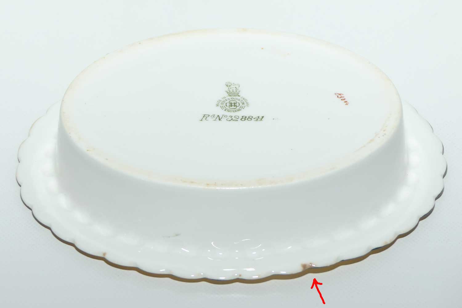 Royal Doulton Coaching Days oval dish E3804 | Man Opening gate for Coach