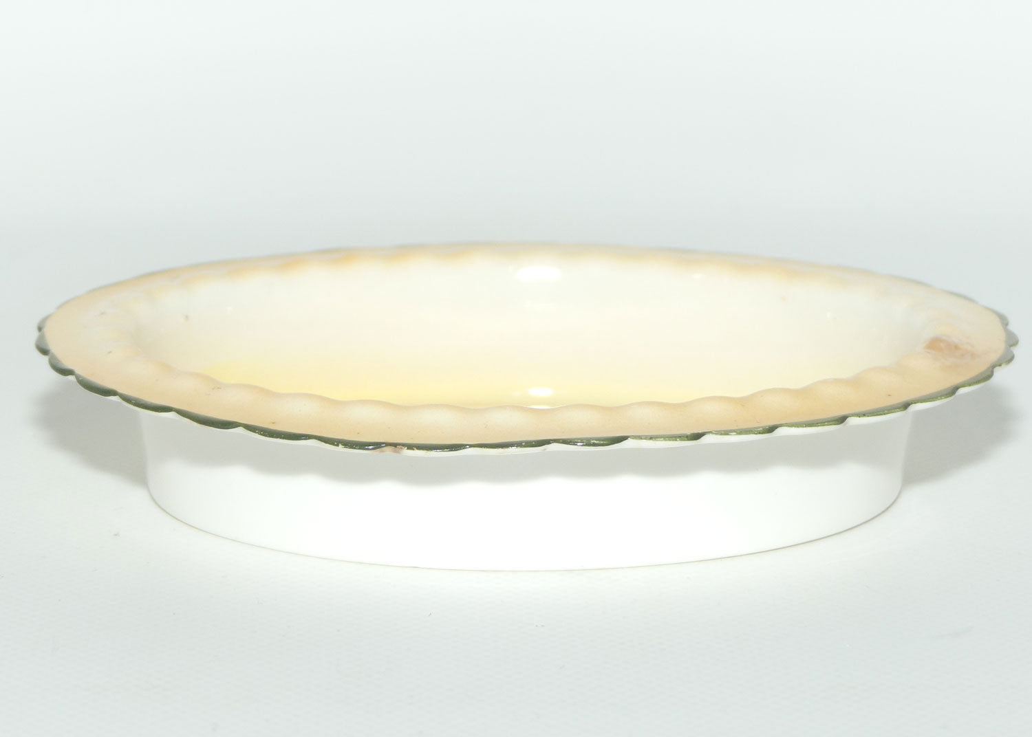 Royal Doulton Coaching Days oval dish E3804 | Man Opening gate for Coach