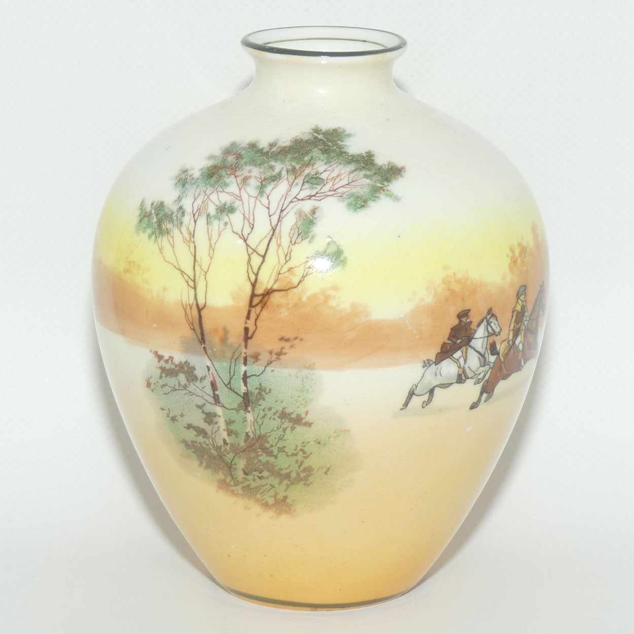 Royal Doulton Coaching Days ovoid vase E3804
