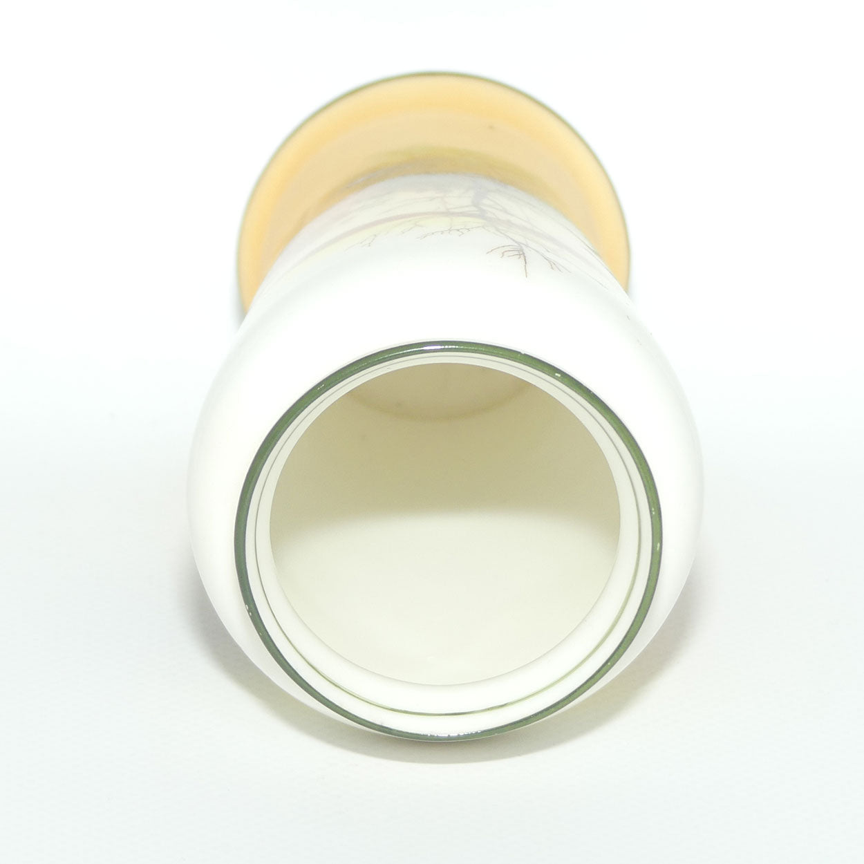 Royal Doulton Coaching Days shape 767 vase E3804 | #2