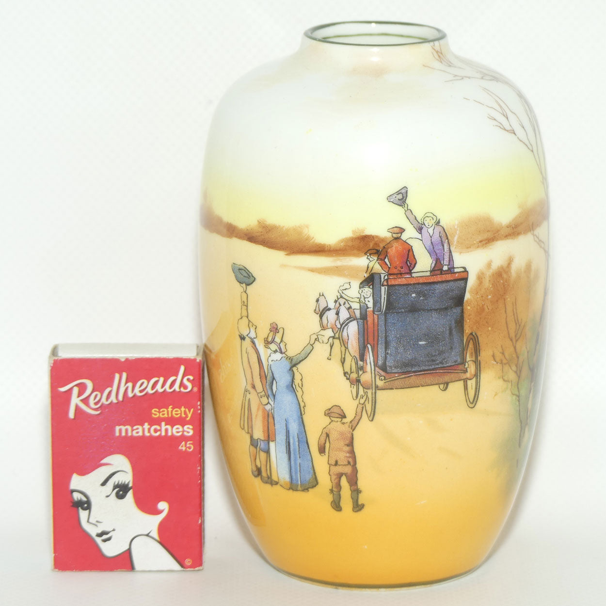 Royal Doulton Coaching Days smaller bulbous vase with narrow mouth E3804 #1