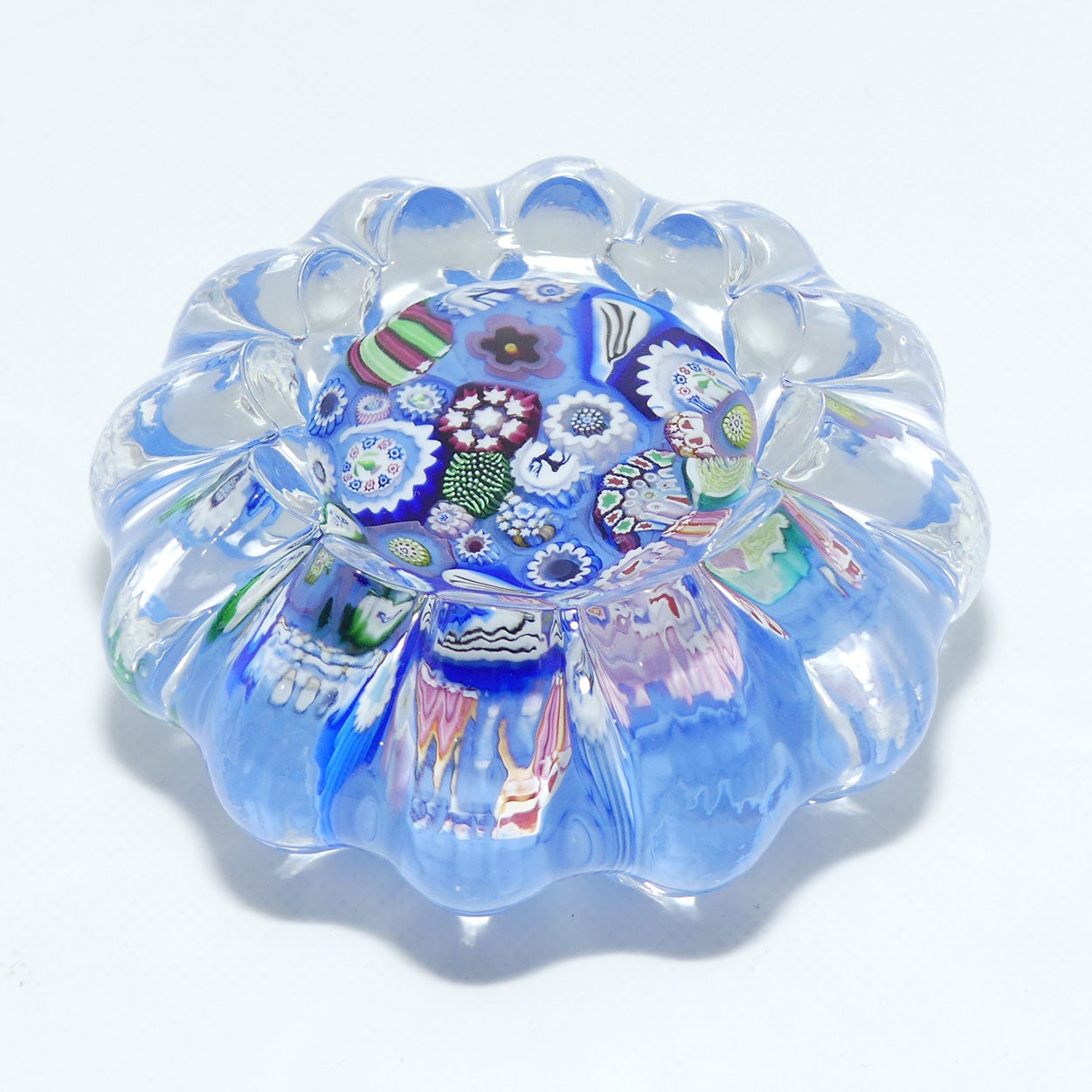 John Deacons Scotland | Daisy shape Magnum paperweight | End of Day | Blue