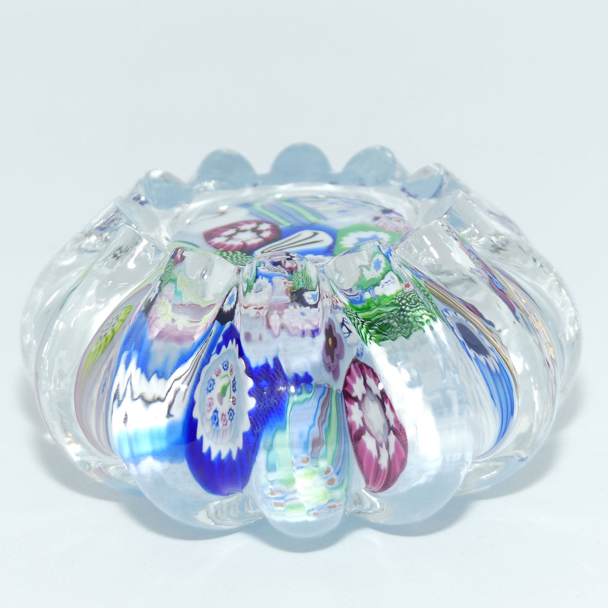 John Deacons Scotland | Daisy shape Magnum paperweight | End of Day | Pale Blue