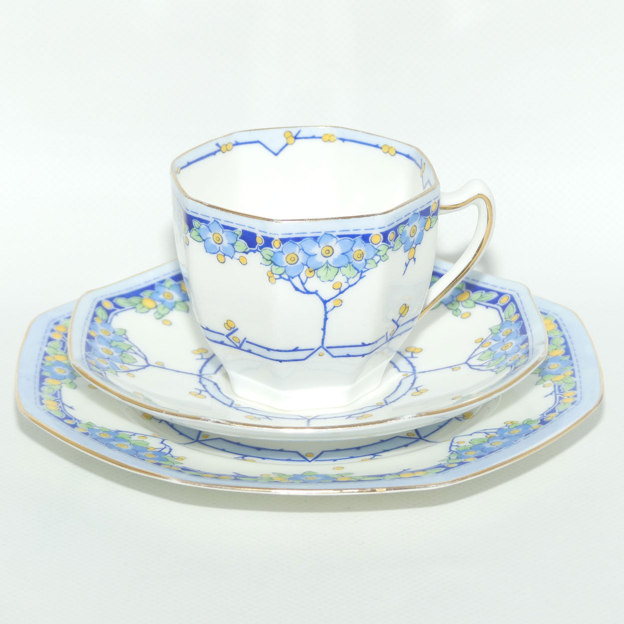 Royal Doulton Arvon pattern Blue trio | H2911