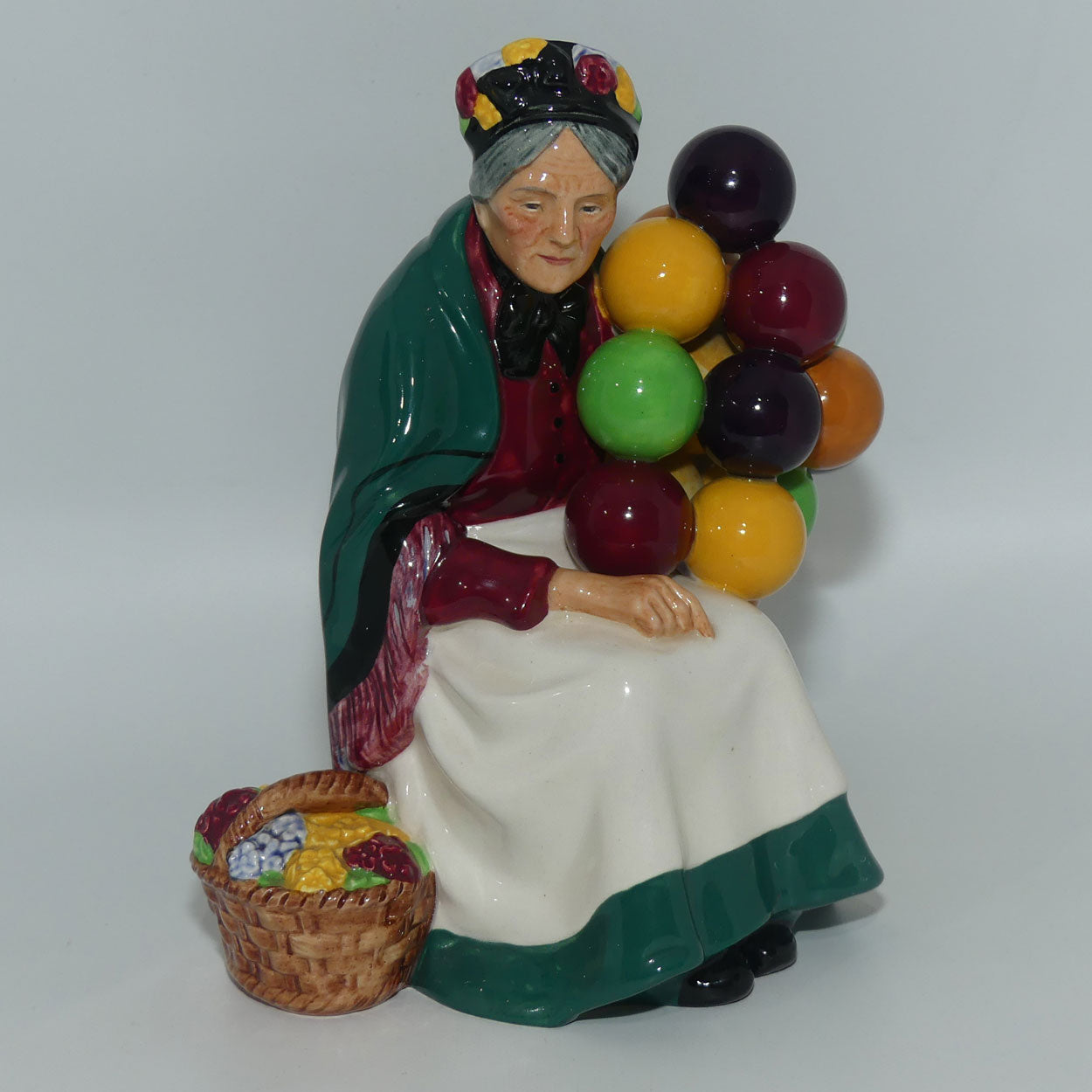 HN1315 Royal Doulton figure The Old Balloon Seller | early stamp