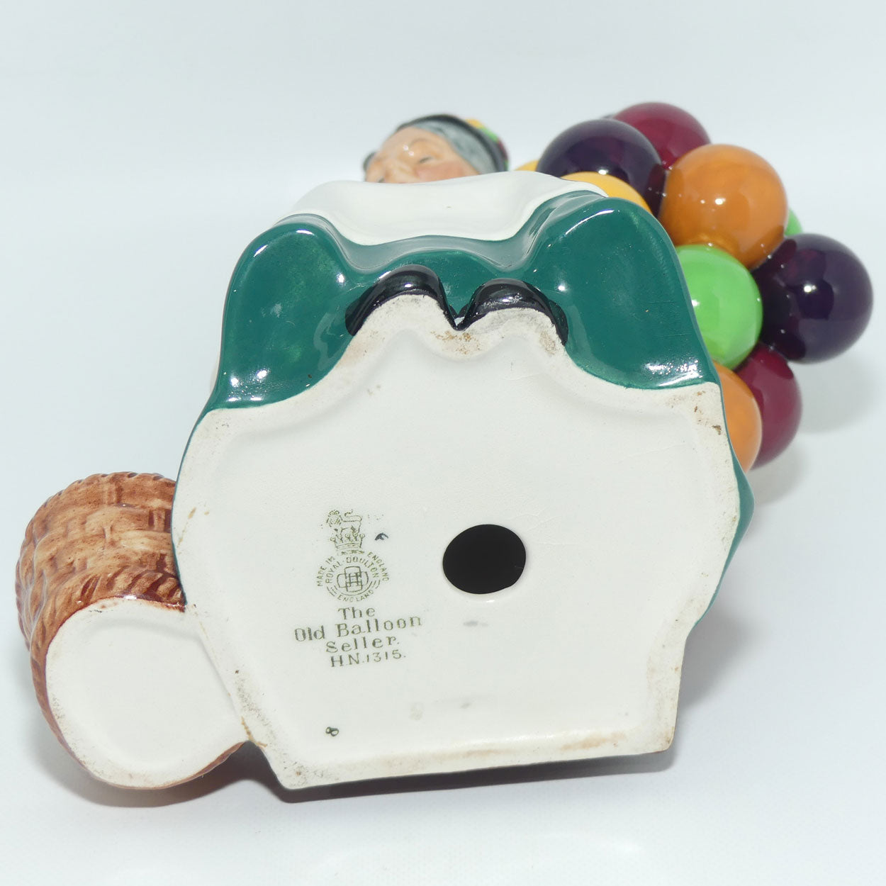HN1315 Royal Doulton figure The Old Balloon Seller | early stamp