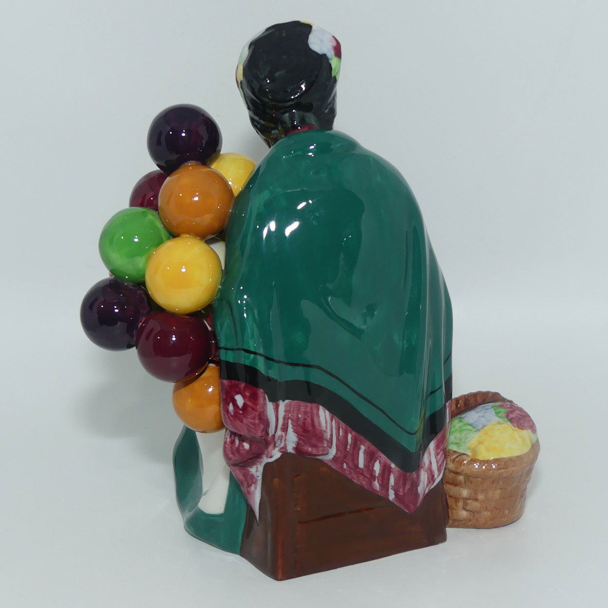 HN1315 Royal Doulton figure The Old Balloon Seller | #1