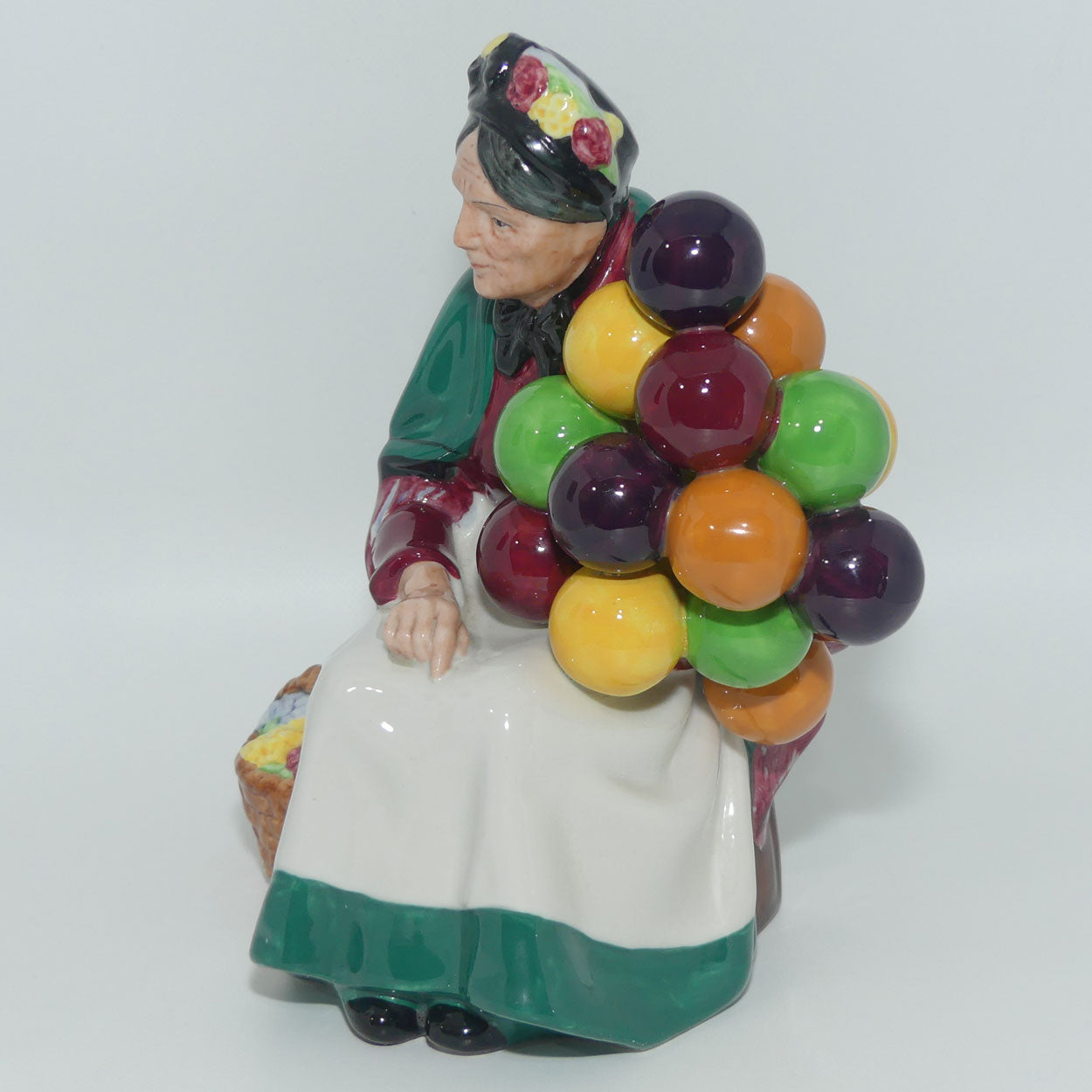 HN1315 Royal Doulton figure The Old Balloon Seller | #1