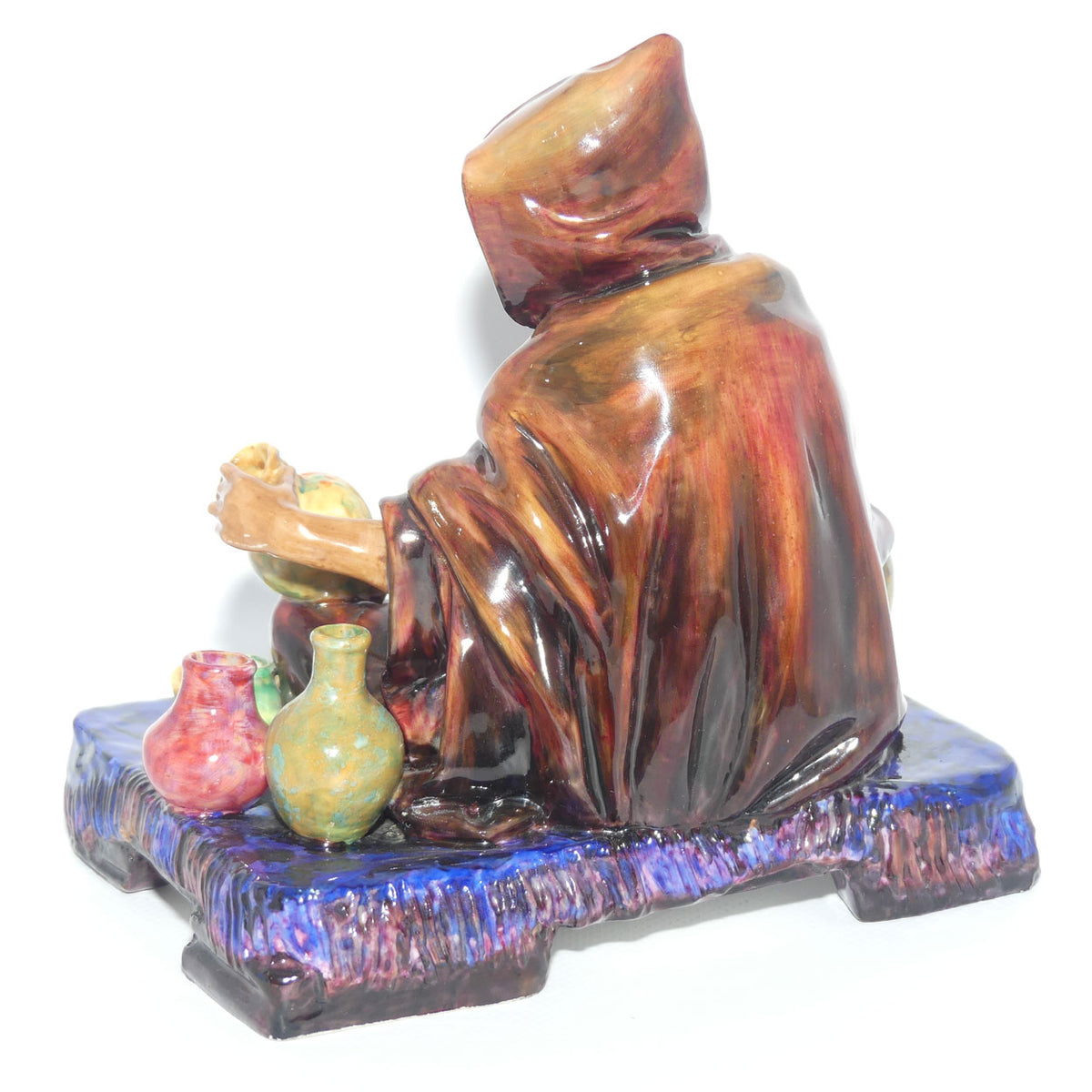 HN1493 Royal Doulton figure The Potter (Footed Base)