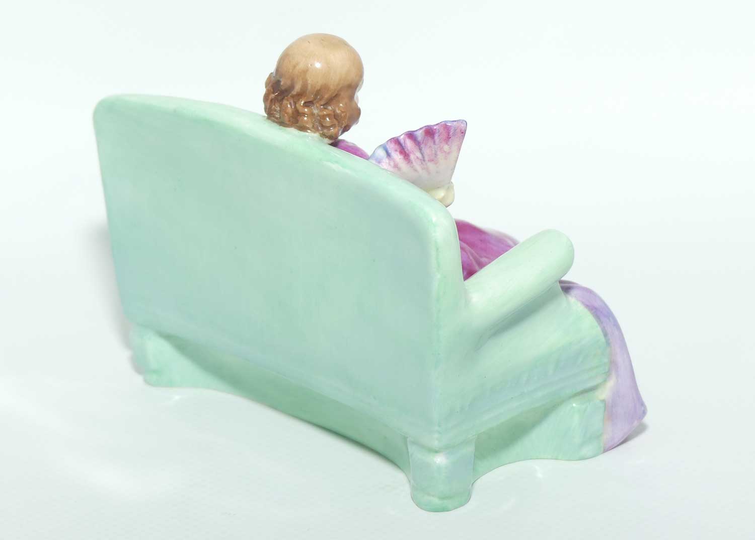 HN1589 Royal Doulton figure Sweet and Twenty | Small Size