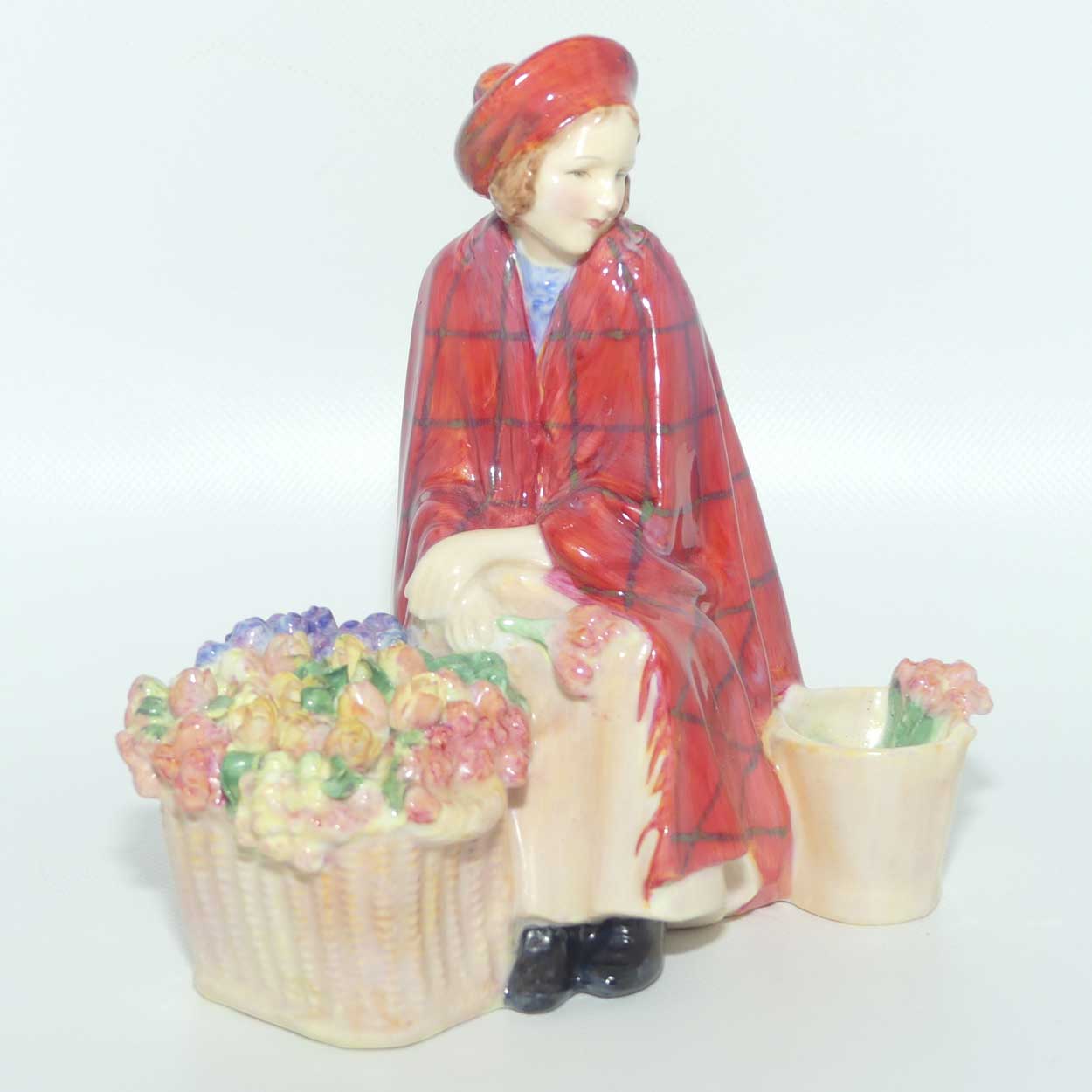 HN1626 Royal Doulton figure Bonnie Lassie