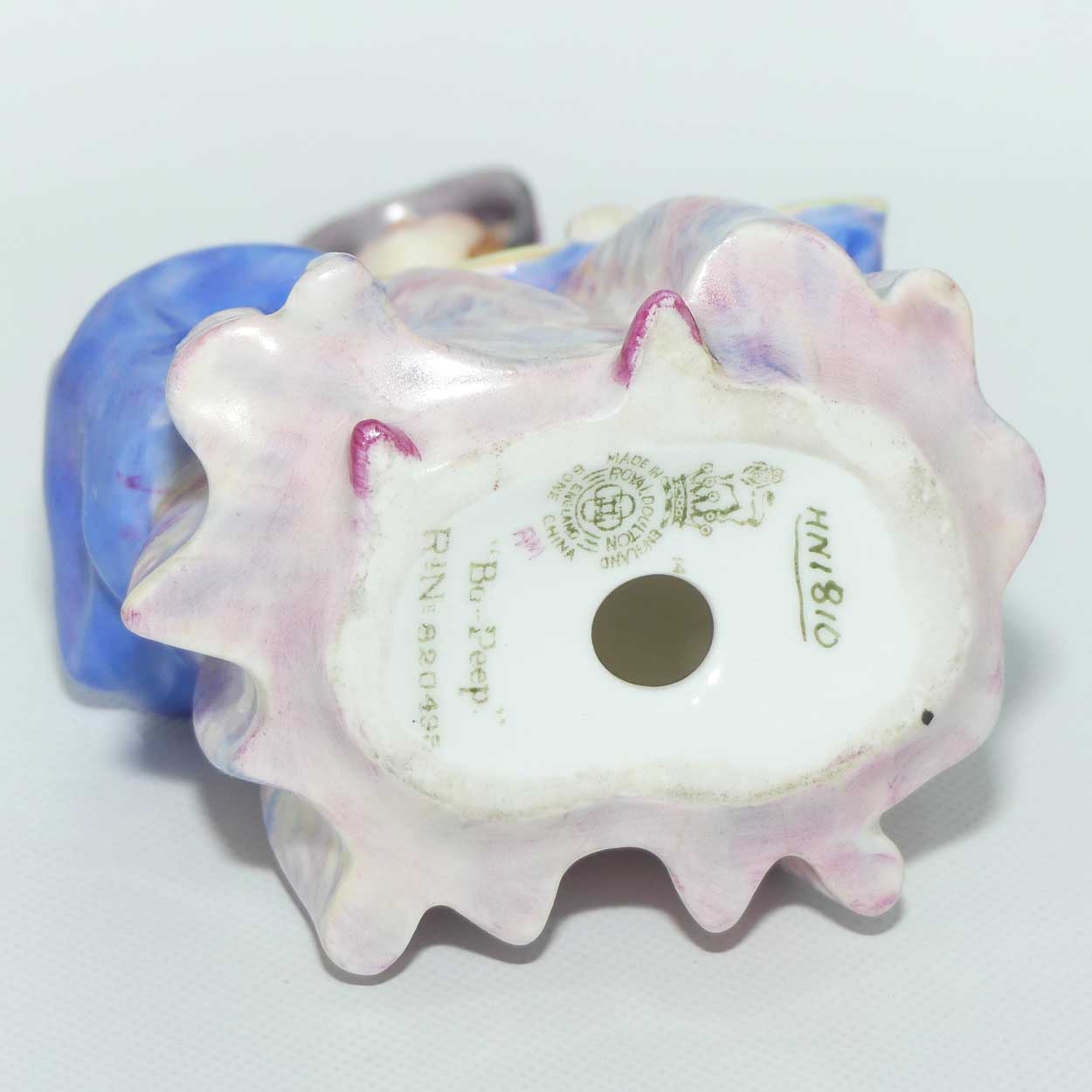 HN1810 Royal Doulton figure Bo Peep | c.1942 | Rare colour