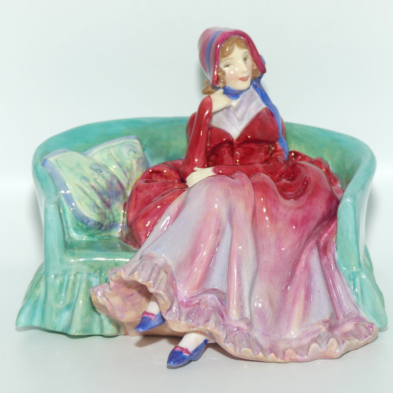 HN1847 Royal Doulton figure Reflections