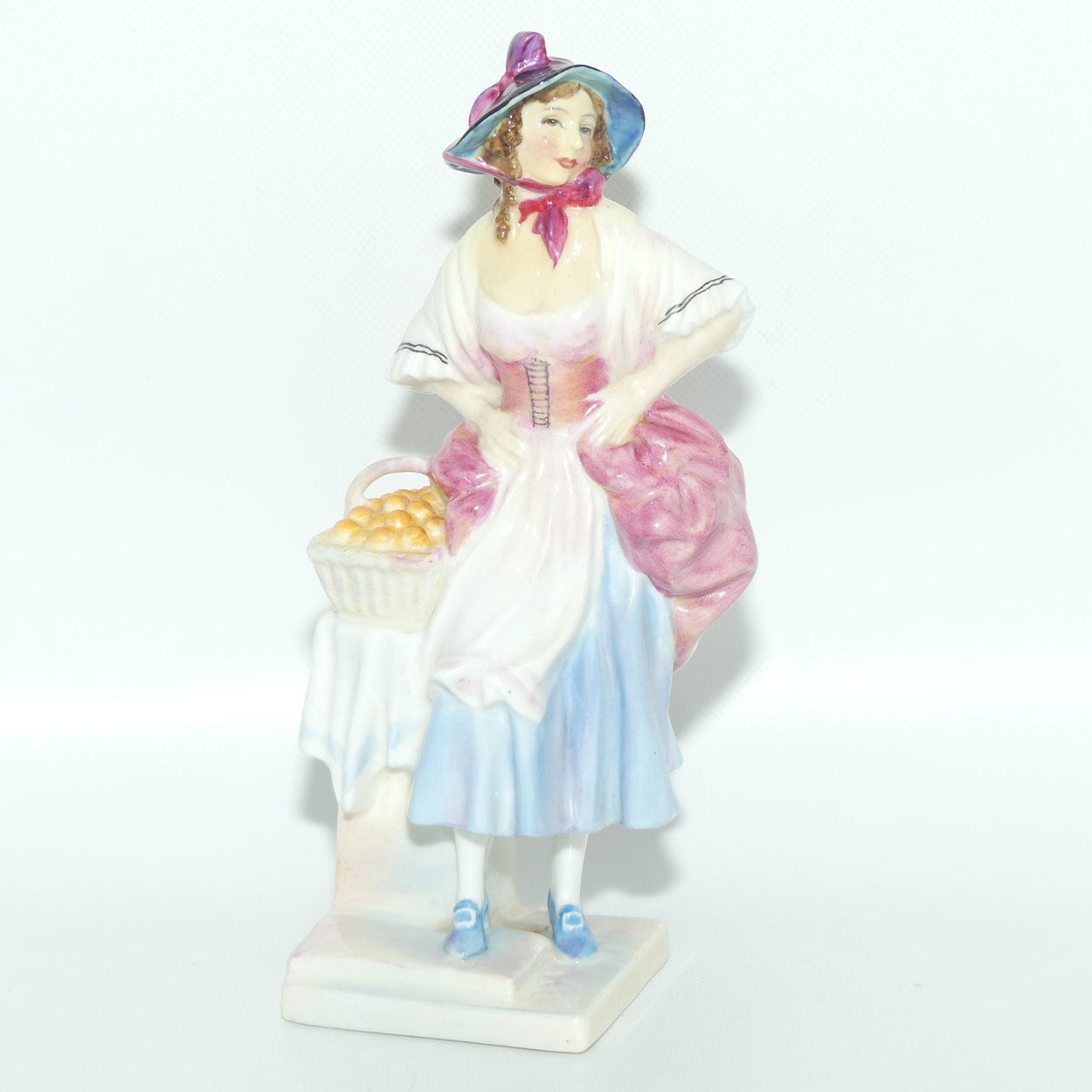 HN1887 Royal Doulton figure Nell Gwynn