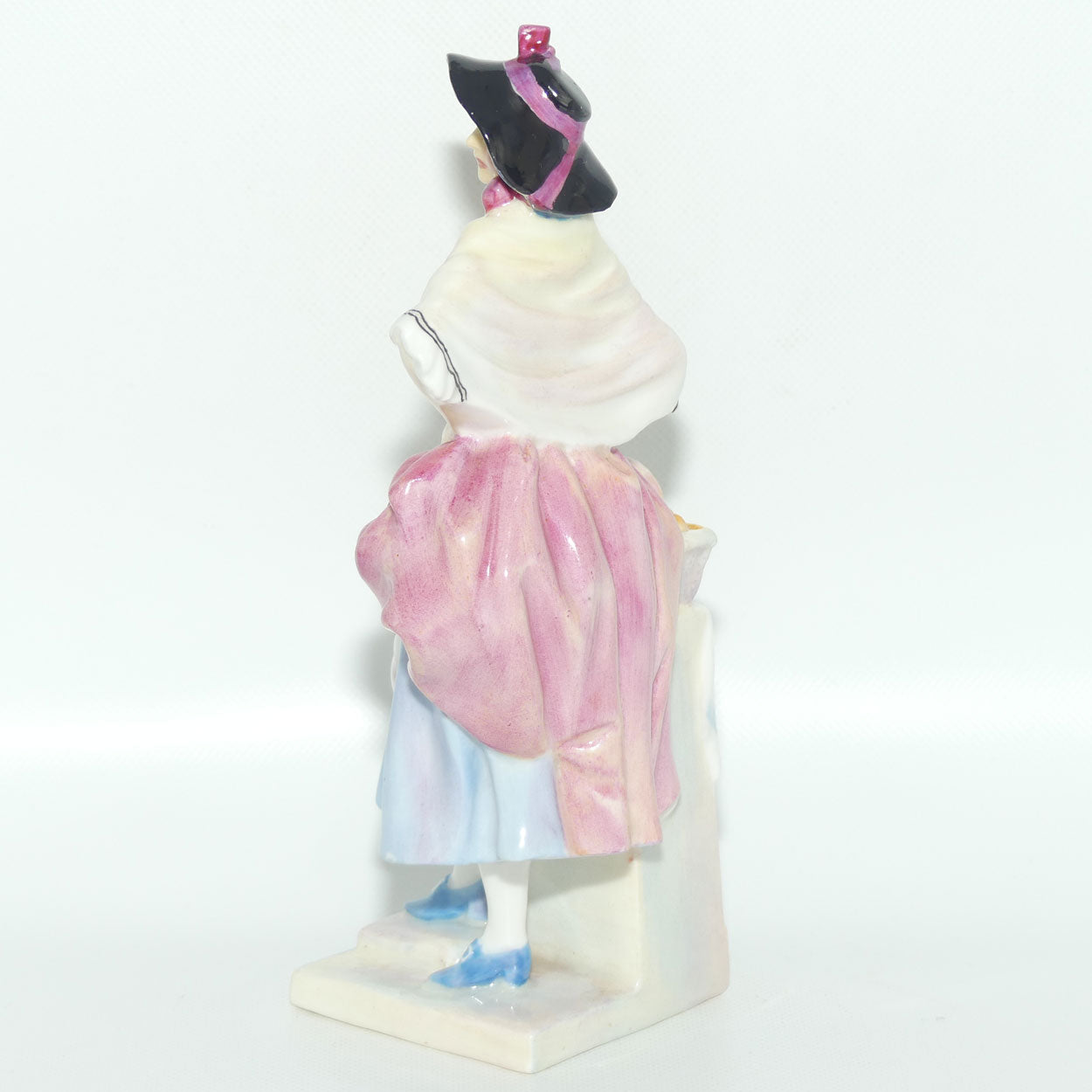 HN1887 Royal Doulton figure Nell Gwynn