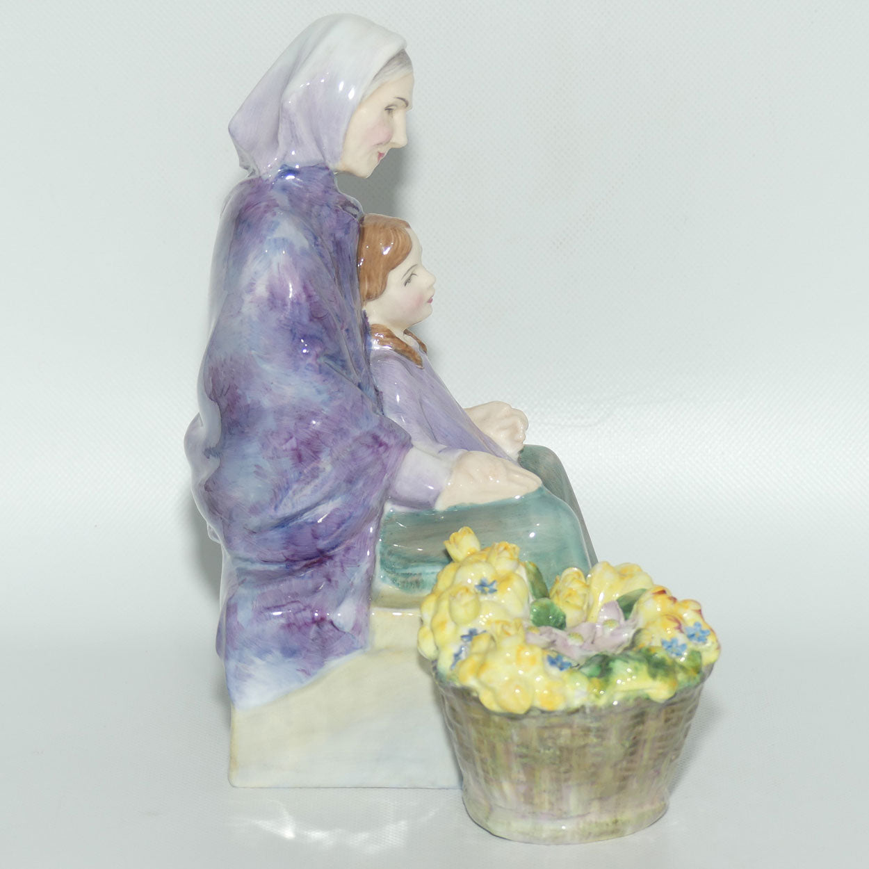 HN2031 Royal Doulton figure Granny's Heritage | #1