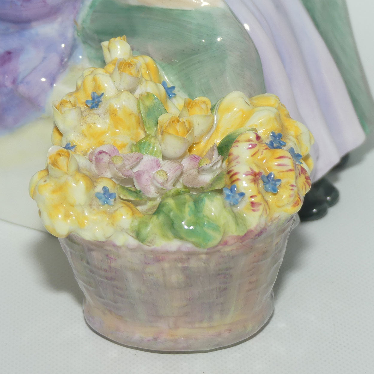 HN2031 Royal Doulton figure Granny's Heritage | #2