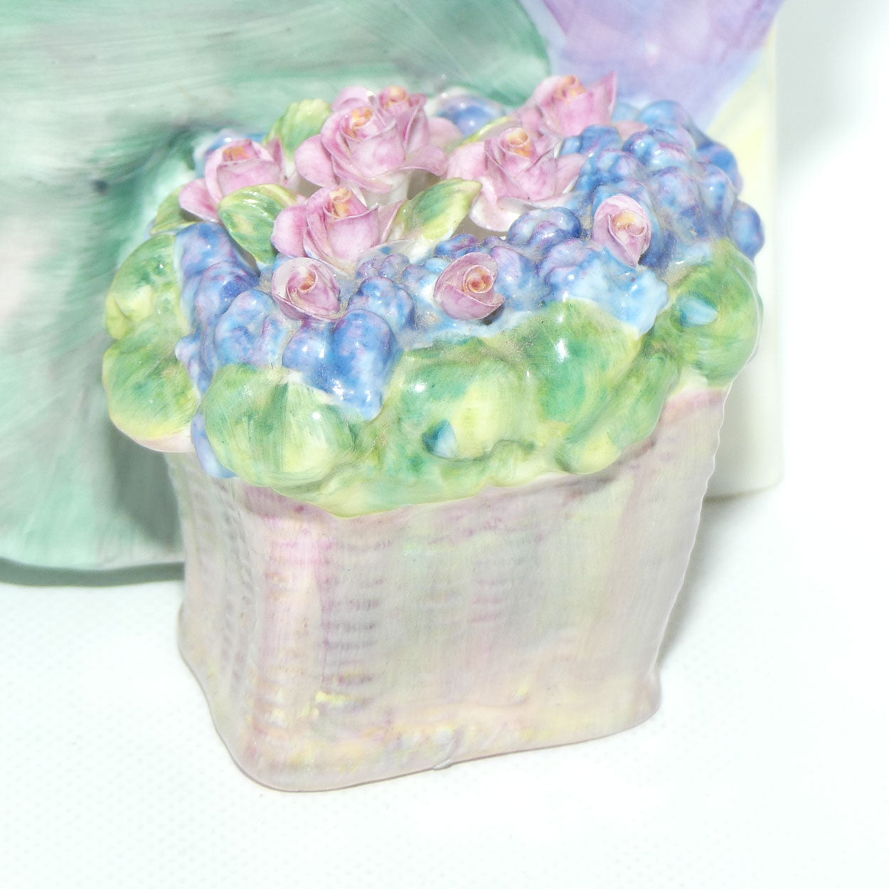 HN2031 Royal Doulton figure Granny's Heritage | #2