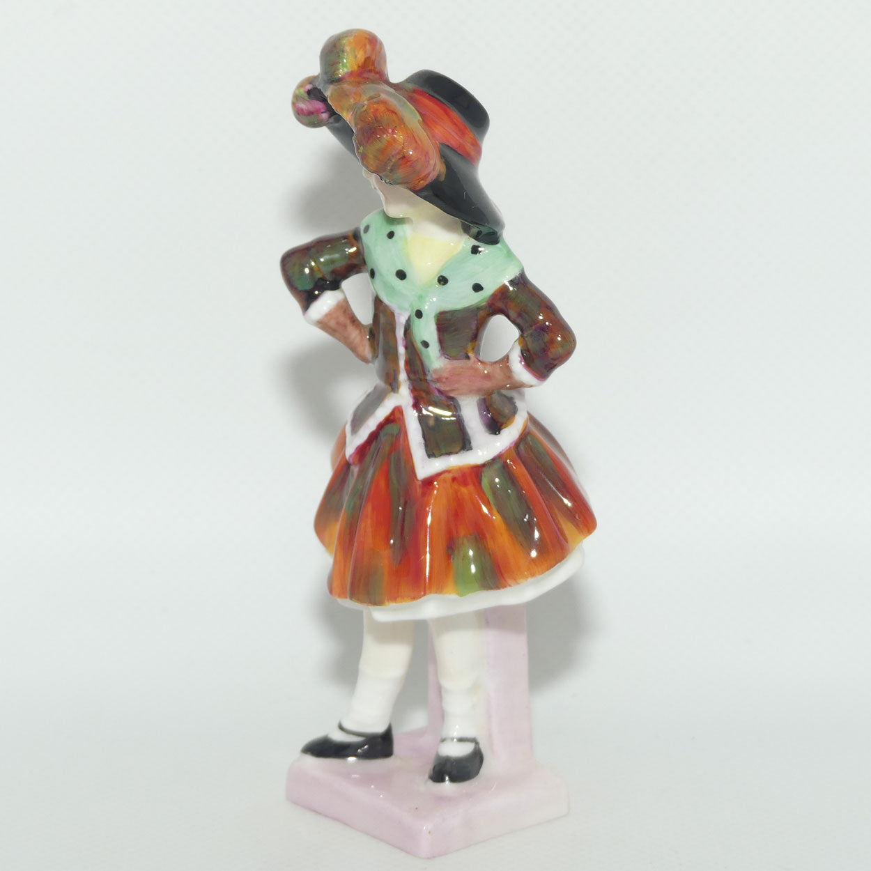 HN2036 Royal Doulton figure Pearly Girl | #1