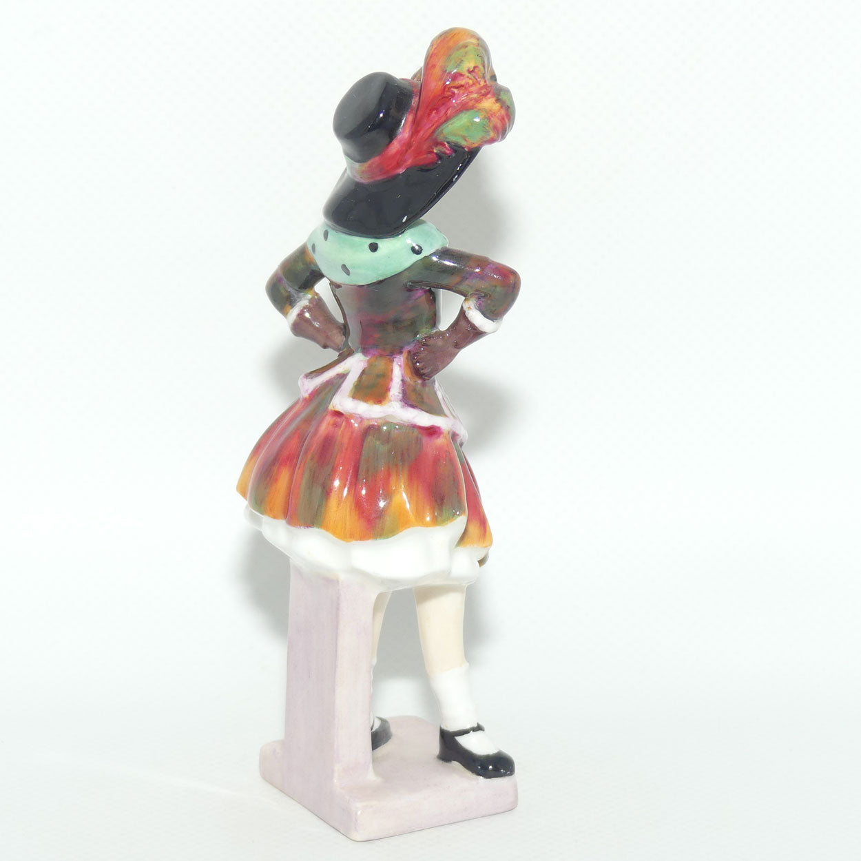 HN2036 Royal Doulton figure Pearly Girl | #2