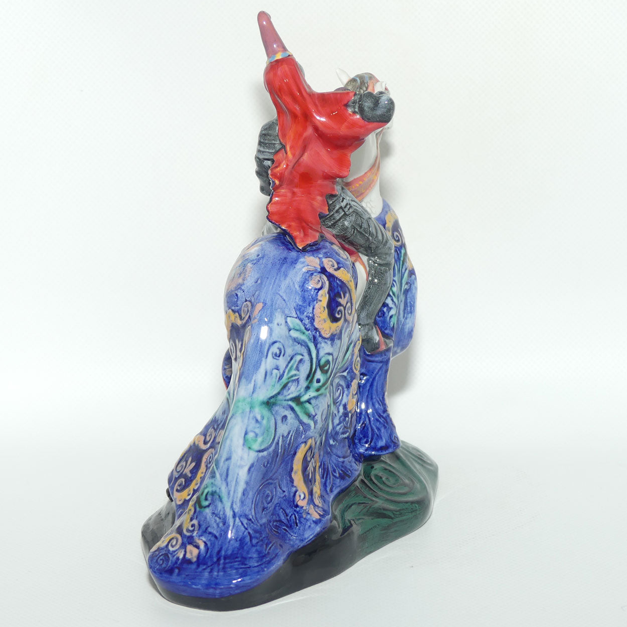 HN2041 Royal Doulton figure The Broken Lance